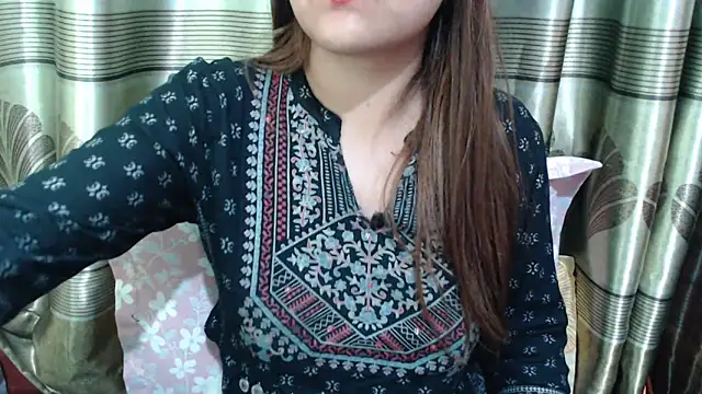 queen angelina online show from February 22, 2026, 12:46 am