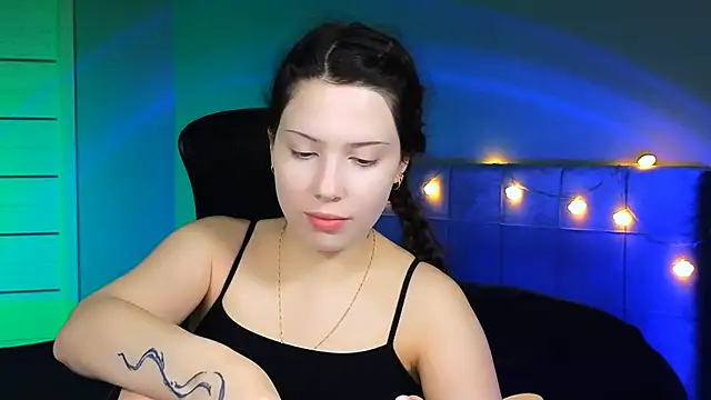 Snapshot of Stacy_Gonzales_ chatting on February 4, 2025, 9:38 am Stacy Gonzales online show from February 4, 2025, 9:38 am