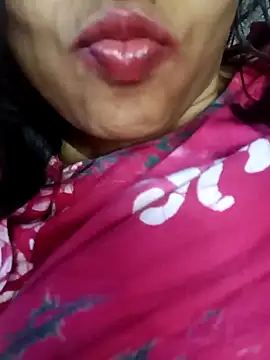 Wifesuman40 online show from March 6, 2025, 9:36 am