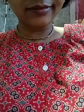 Wifesuman40 online show from March 3, 2025, 5:37 am