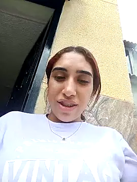 Snapshot of ifeelverywet_andhot chatting on January 16, 2025, 3:24 pm ifeelverywet andhot online show from January 16, 2025, 3:24 pm