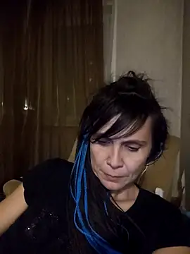 Francenia lolis online show from October 3, 2025, 9:27 pm