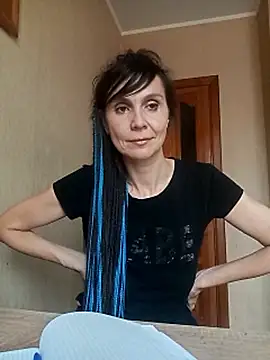 Francenia lolis online show from October 26, 2025, 11:10 am