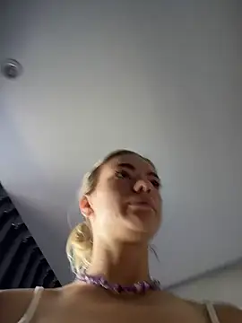 -Sexy Barbie- online show from January 8, 2026, 2:06 am