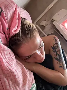 -Sexy Barbie- online show from October 4, 2025, 2:13 am