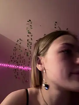 -Sexy Barbie- online show from February 25, 2025, 1:10 pm