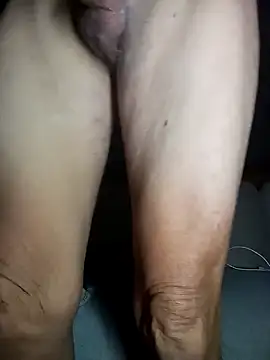 Snapshot of NICJOHNS chatting on January 11, 2025, 2:09 am NICJOHNS online show from January 11, 2025, 2:09 am