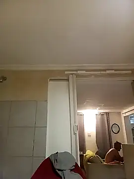 Snapshot of NICJOHNS chatting on December 26, 2024, 10:41 pm NICJOHNS online show from December 26, 2024, 10:41 pm