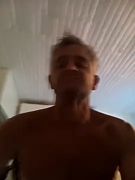 Snapshot of NICJOHNS chatting on January 20, 2025, 5:16 pm NICJOHNS online show from January 20, 2025, 5:16 pm