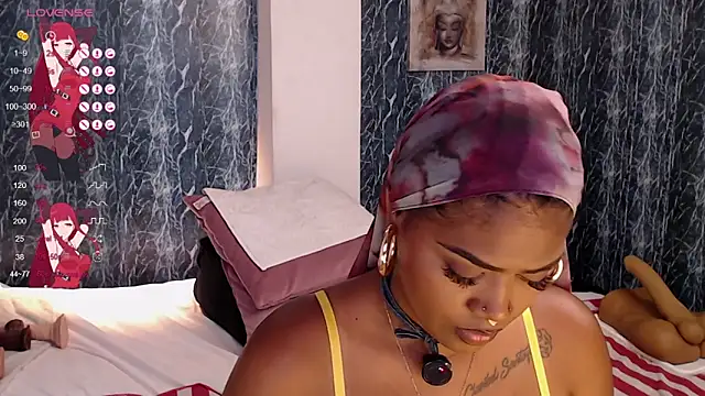 ebonyciaraqueen online show from April 2, 2026, 8:04 pm