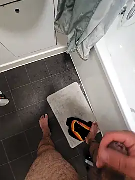 Snapshot of eric69_69 chatting on September 20, 2025, 10:15 pm eric69 69 online show from September 20, 2025, 10:15 pm