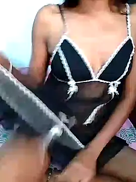 juliya Les online show from January 2, 2025, 1:30 pm