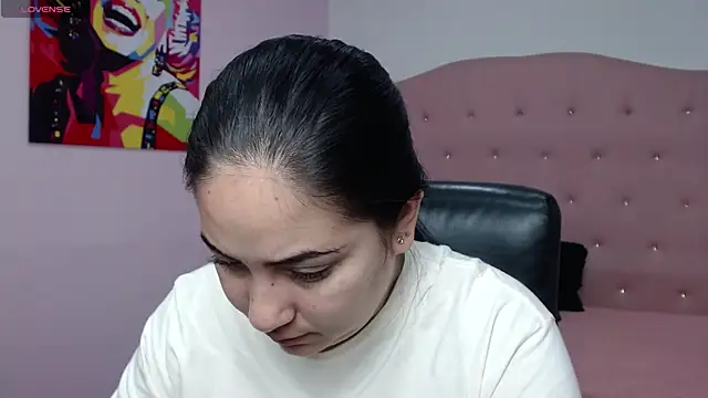 lizzaxs online show from September 24, 2025, 11:39 am