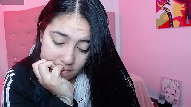 lizzaxs online show from September 11, 2025, 11:54 am