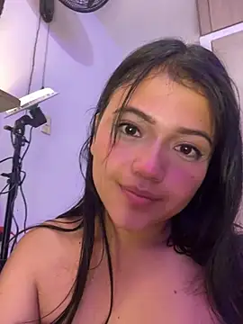alisson carolina73 online show from February 8, 2025, 6:43 am
