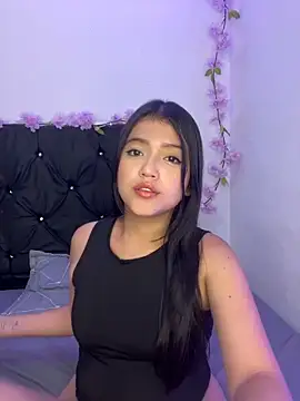 alisson carolina73 online show from January 21, 2025, 2:11 am