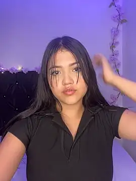 alisson carolina73 online show from January 17, 2025, 1:36 am