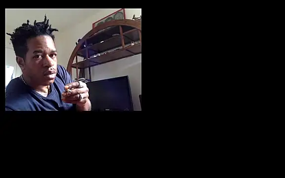 Snapshot of POPAYE972 chatting on February 21, 2026, 10:28 am POPAYE972 online show from February 21, 2026, 10:28 am