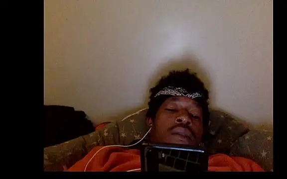 POPAYE972 online show from April 6, 2026, 9:05 pm