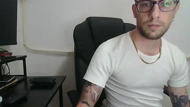 mikealcorleone online show from December 24, 2024, 3:58 pm