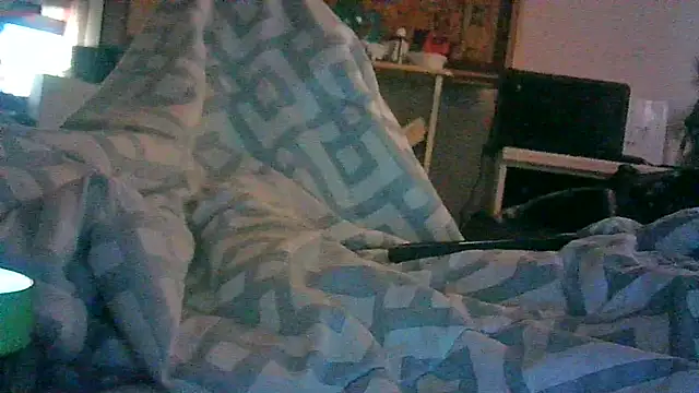 DI4MOND FIR3 online show from December 3, 2025, 8:19 pm