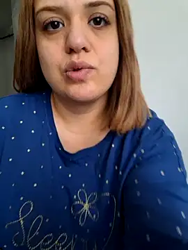 Snapshot of cansuozell chatting on September 23, 2025, 7:48 am cansuozell online show from September 23, 2025, 7:48 am