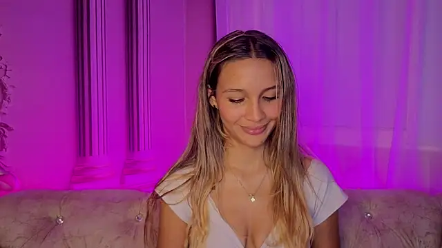 Carohorny4u online show from June 8, 2026, 1:28 am