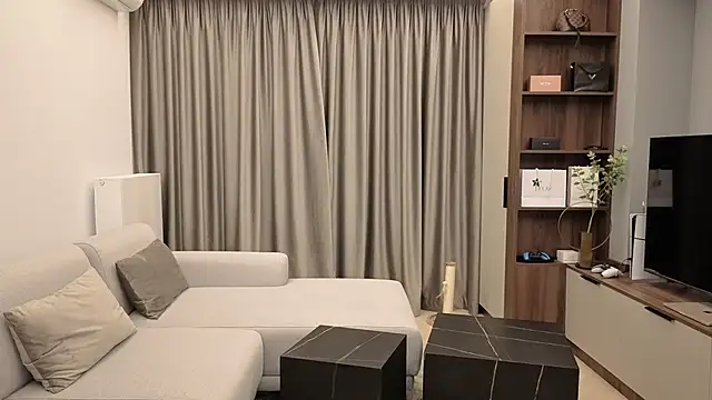 Snapshot of IrisNoire chatting on October 1, 2025, 7:07 pm IrisNoire online show from October 1, 2025, 7:07 pm