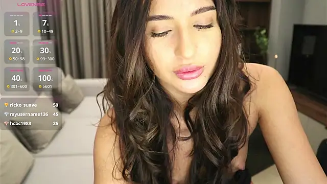 Snapshot of IrisNoire chatting on March 3, 2025, 11:24 pm IrisNoire online show from March 3, 2025, 11:24 pm