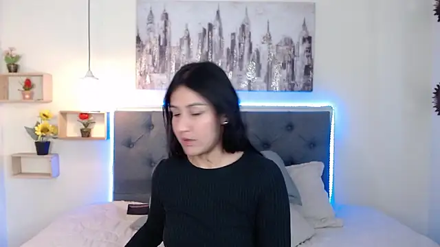 mia aira online show from January 23, 2025, 8:56 pm