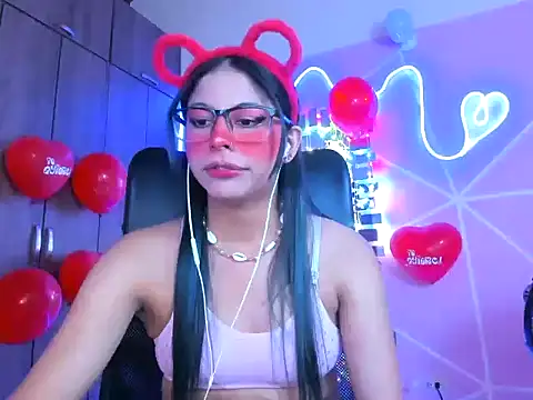  ALLYSON18  online show from February 16, 2025, 2:32 pm