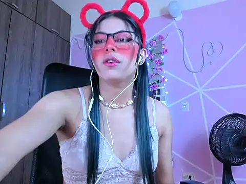  ALLYSON18  online show from February 28, 2025, 11:25 am