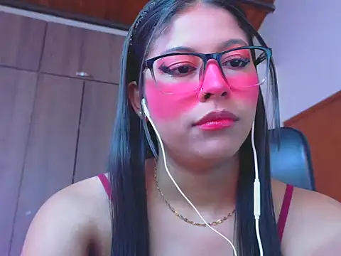 Snapshot of _ALLYSON18_ chatting on February 13, 2026, 11:32 am ALLYSON18 online show from February 13, 2026, 11:32 am