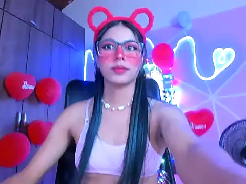  ALLYSON18  online show from February 20, 2025, 5:52 pm