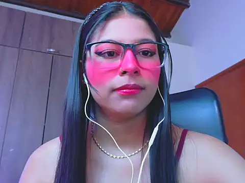  ALLYSON18  online show from March 5, 2026, 12:46 pm