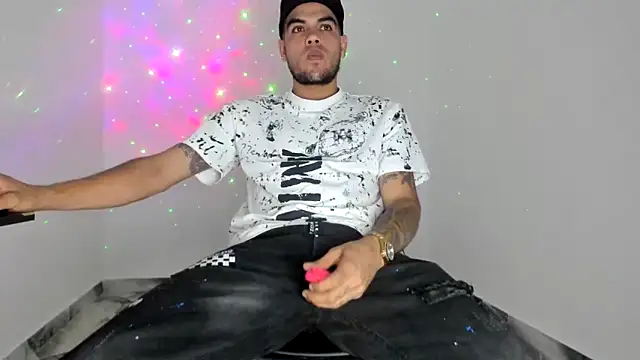 mikee scooth online show from May 12, 2026, 8:15 pm