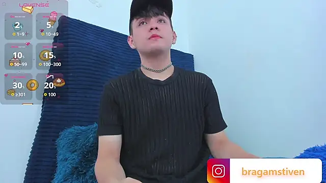 Snapshot of Bragam_Stiven chatting on September 30, 2025, 11:38 am Bragam Stiven online show from September 30, 2025, 11:38 am