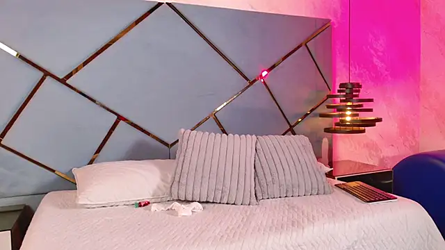 Snapshot of ammy_durand chatting on October 16, 2025, 7:44 pm ammy durand online show from October 16, 2025, 7:44 pm