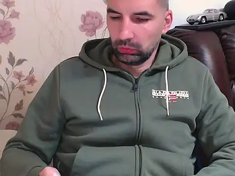 Leo 1617 online show from April 7, 2026, 7:15 pm