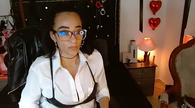 SamaraMartinez online show from March 11, 2025, 8:53 pm