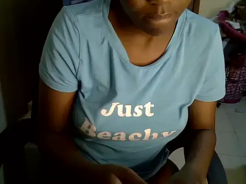 Caryyyl online show from April 9, 2026, 11:00 pm