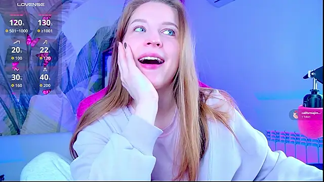 CuteMousee online show from February 24, 2026, 6:36 am