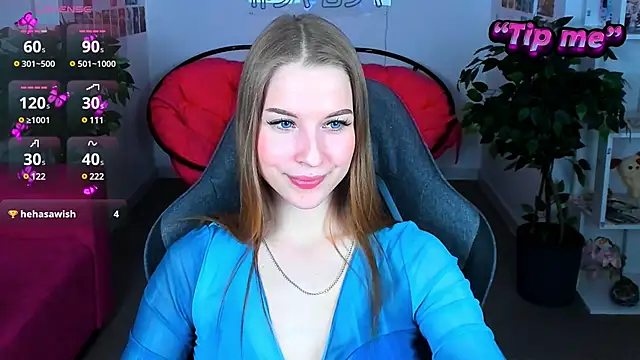 CuteMousee online show from December 29, 2024, 5:54 pm