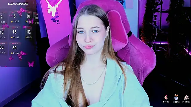 CuteMousee online show from October 4, 2025, 2:24 am