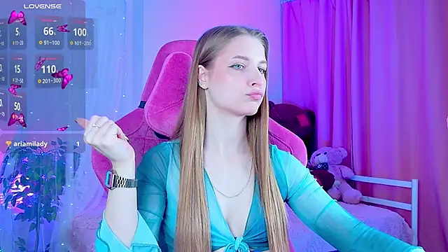 CuteMousee online show from October 13, 2025, 9:11 am