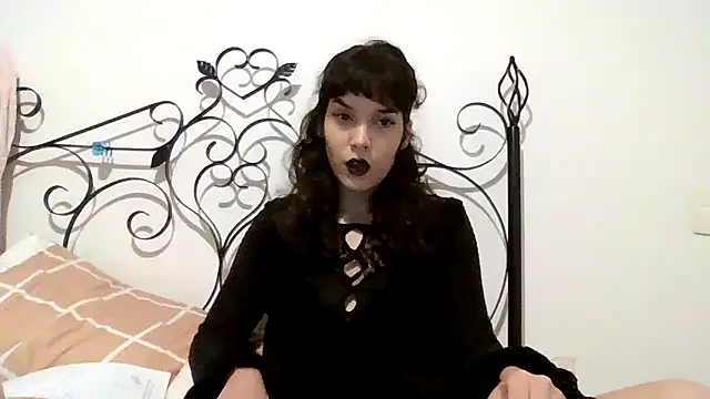 Snapshot of kimmykink chatting on October 20, 2025, 9:37 pm kimmykink online show from October 20, 2025, 9:37 pm