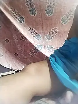 Priya-bhabi012 online show from September 9, 2025, 1:49 am