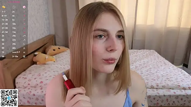 HalieCross online show from January 9, 2025, 6:06 am