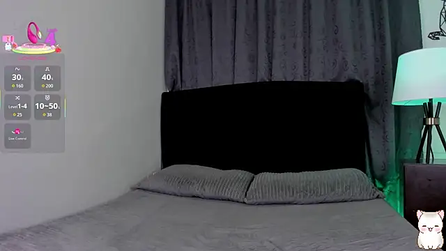 Noah  angel online show from September 18, 2025, 4:15 am