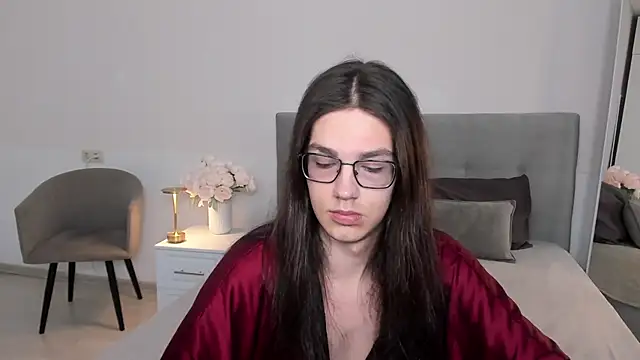 Alfreda Mills online show from September 20, 2025, 9:58 am